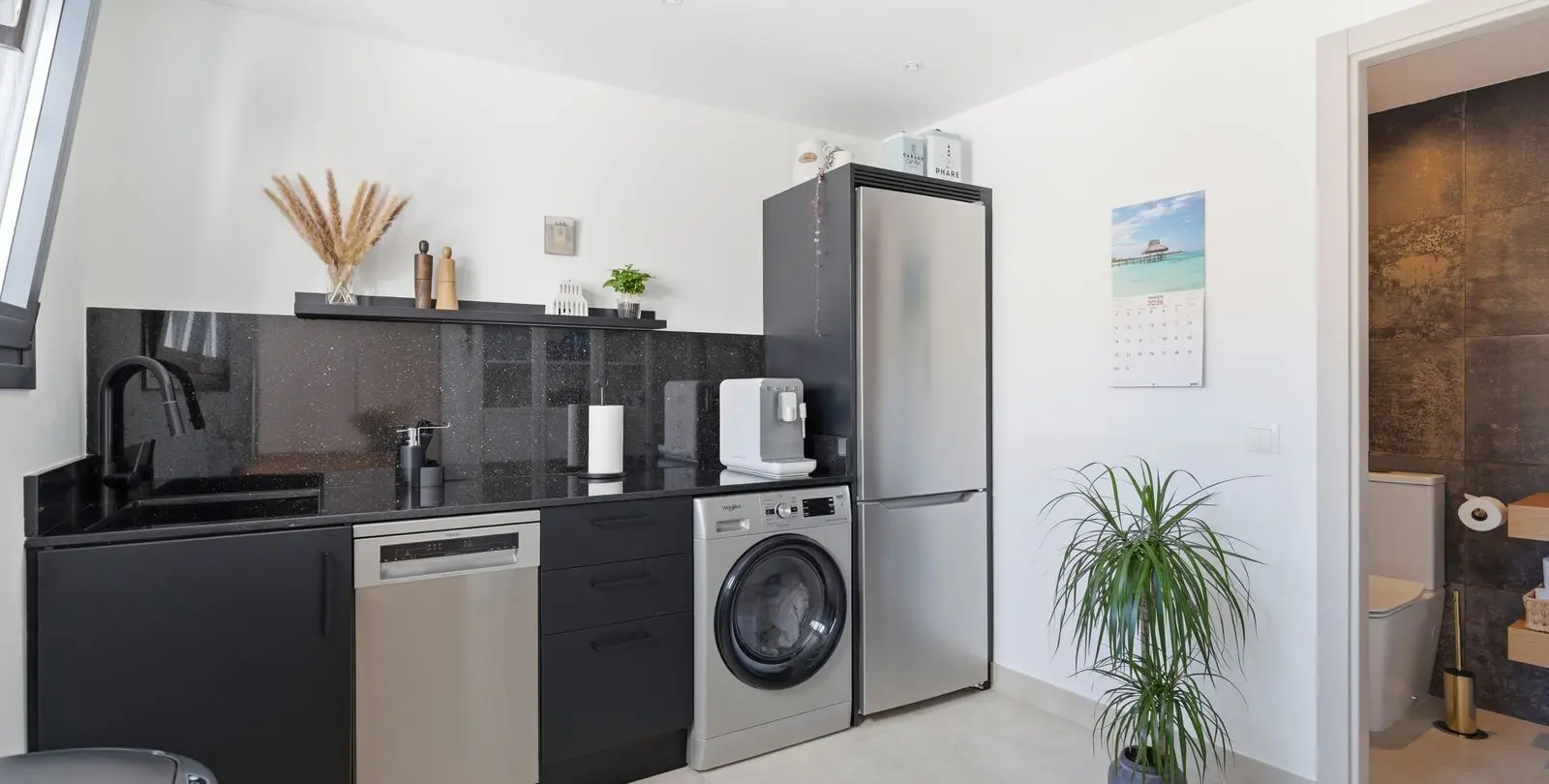Sale of townhouse in Estepona 17