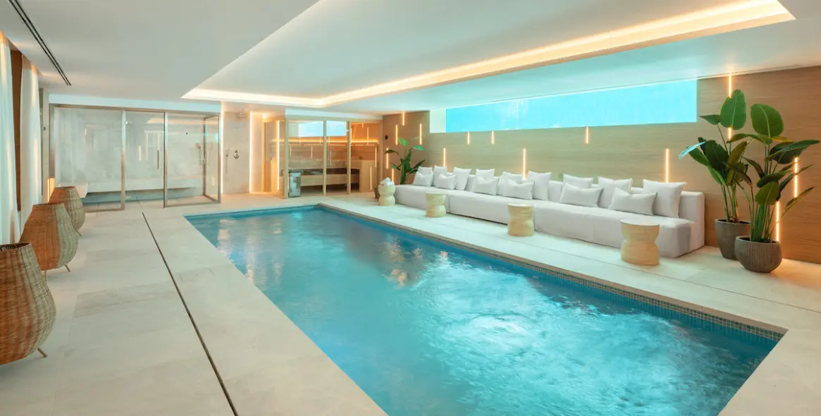 Long-term rent of detached villa in Sierra Blanca 7