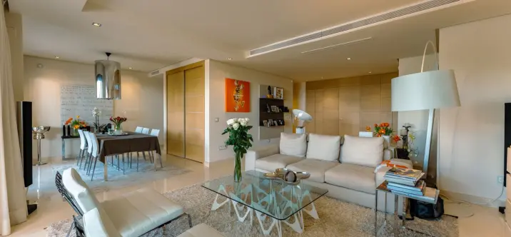 Long-term rent of middle floor apartment in La Quinta 2