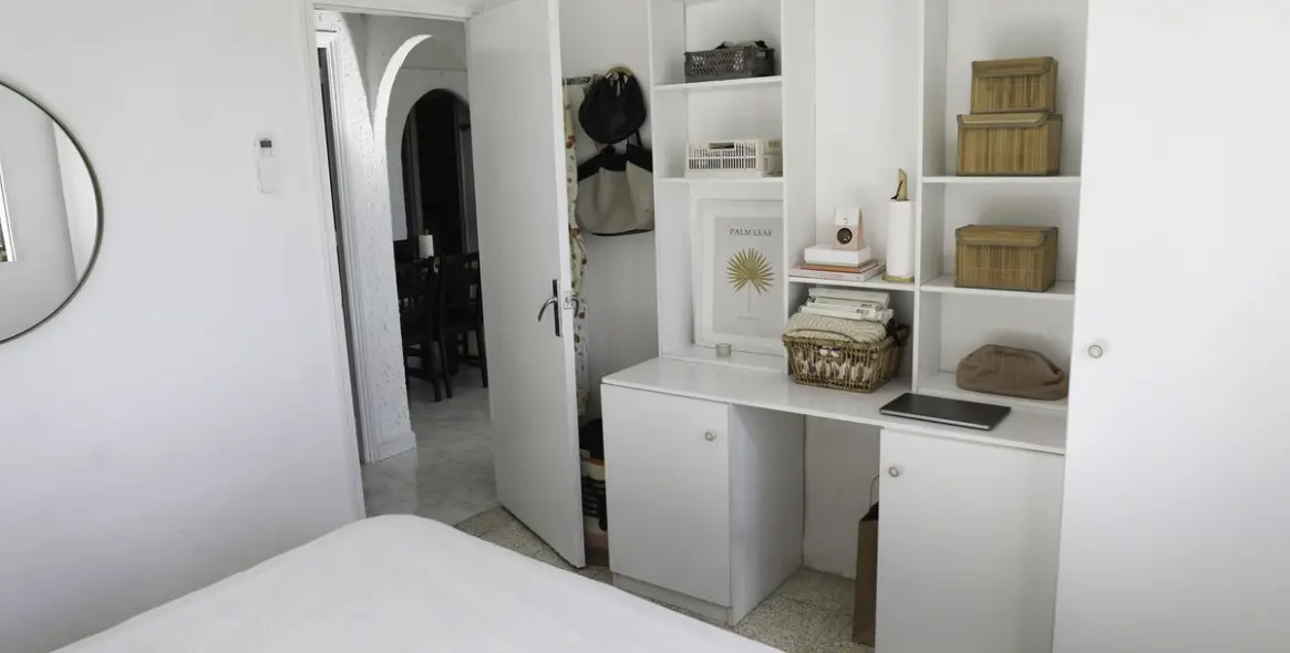 Venta de apartamento en planta media en Los Boliches 7