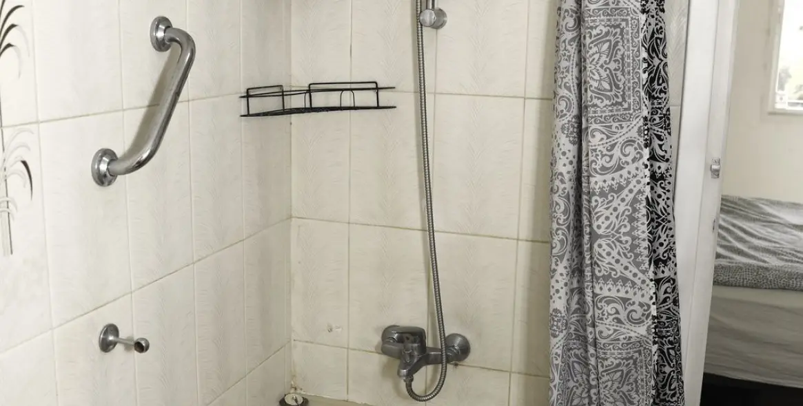 Venta de apartamento en planta media en Los Boliches 24