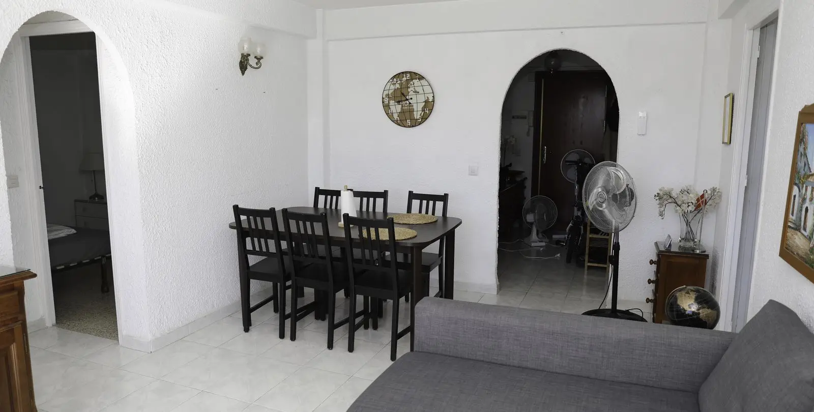 Venta de apartamento en planta media en Los Boliches 5