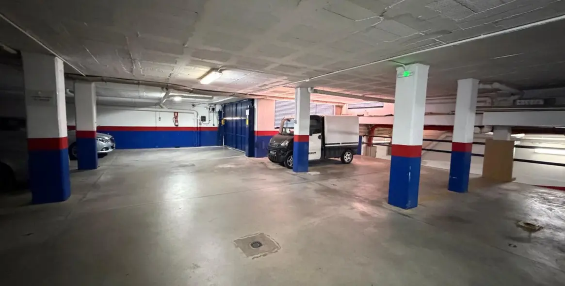 Sale of middle floor apartment in Benalmadena 22