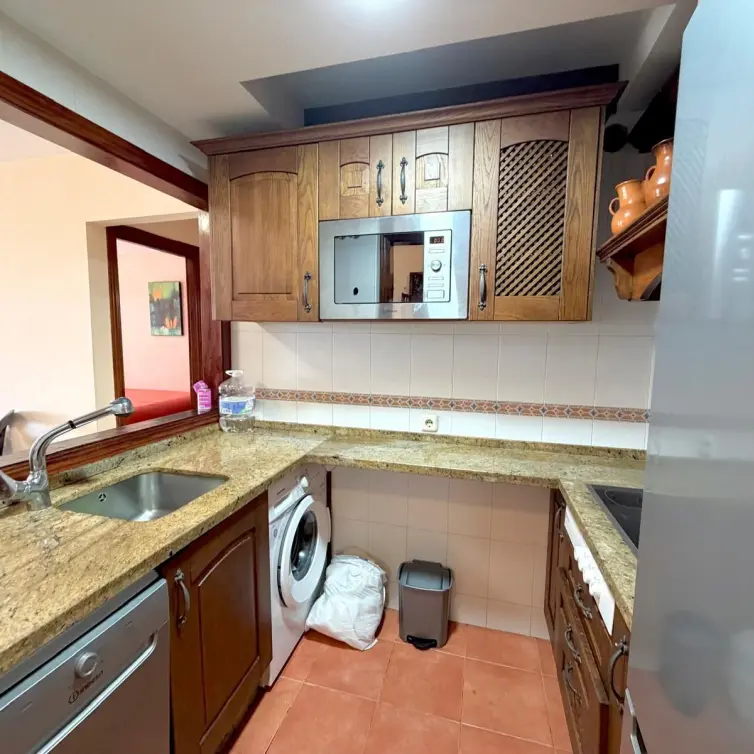 Sale of middle floor apartment in Benalmadena