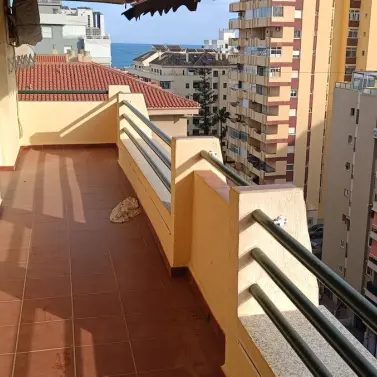 Venta de apartamento en planta media en Fuengirola