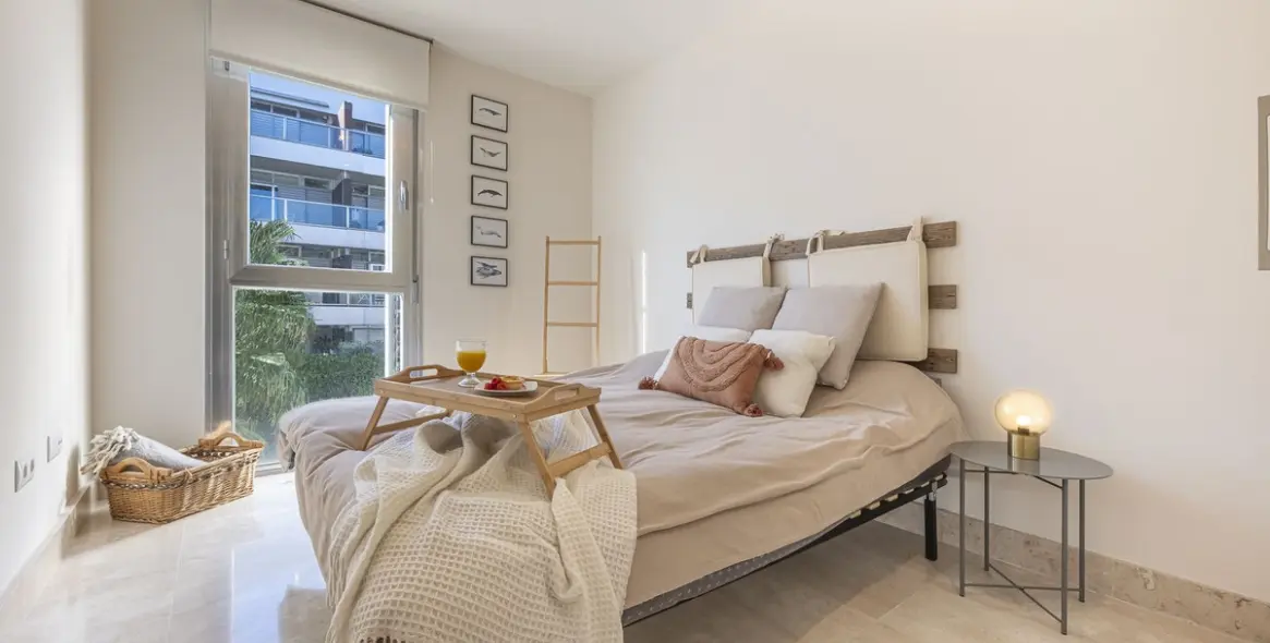 Sale of middle floor apartment in Manilva 4