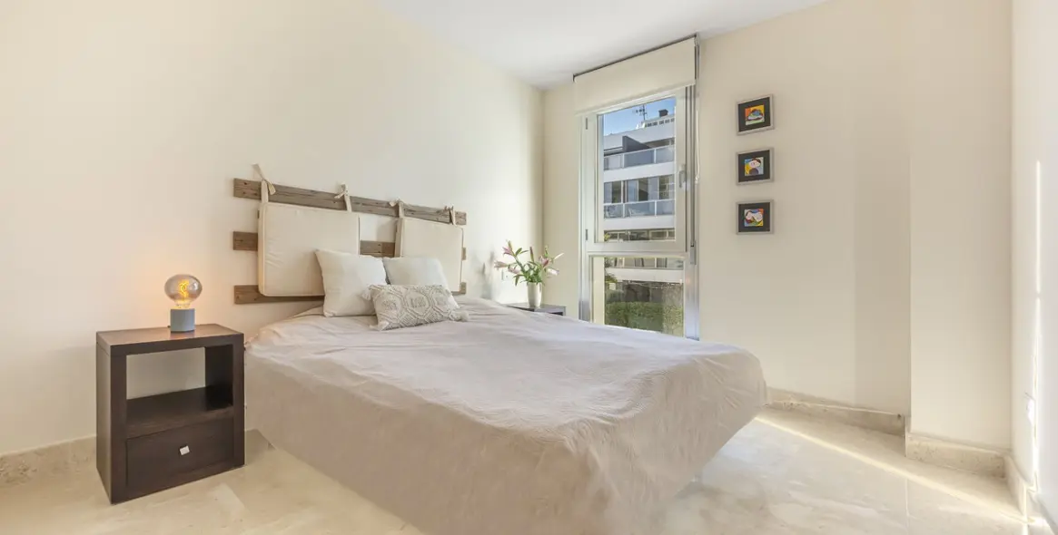 Sale of middle floor apartment in Manilva 8