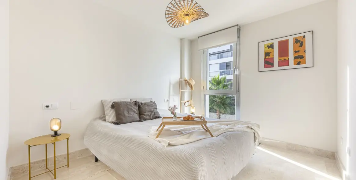 Sale of middle floor apartment in Manilva 10