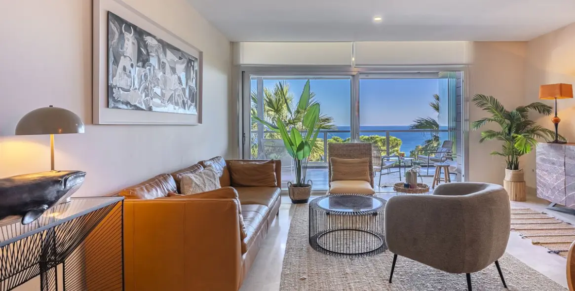 Sale of middle floor apartment in Manilva 16