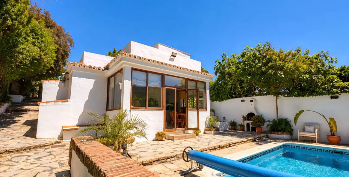 Sale of finca - cortijo in Manilva 1