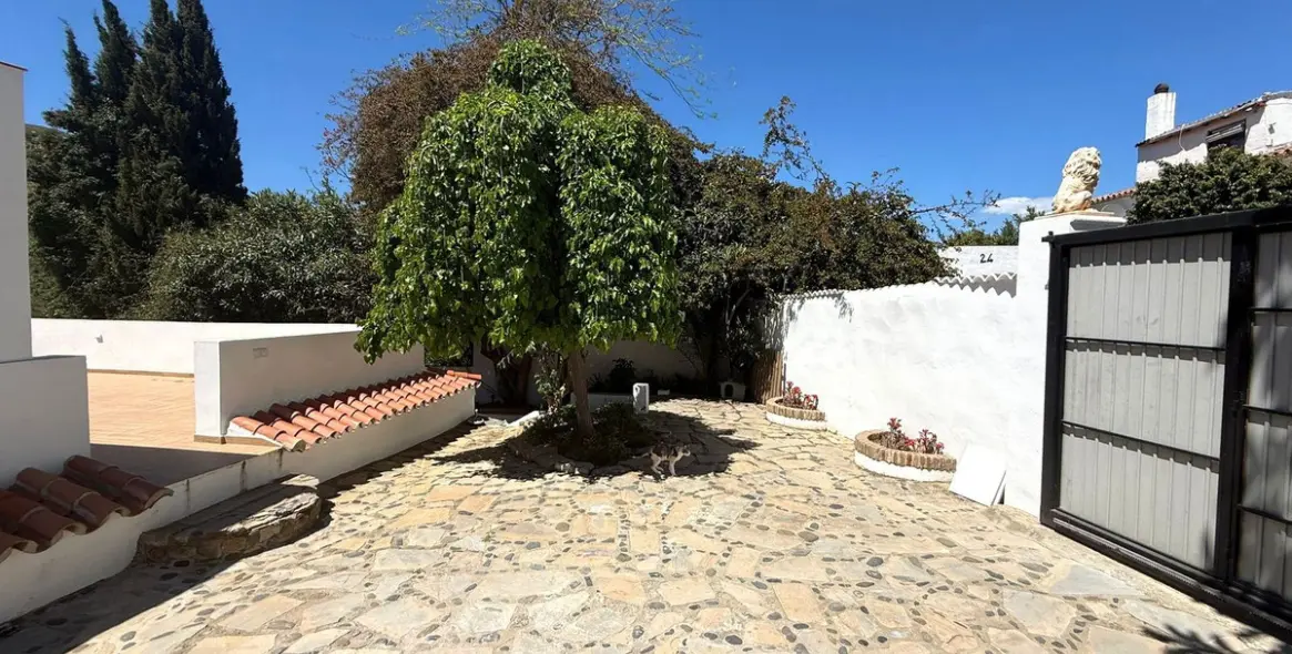 Sale of finca - cortijo in Manilva 38