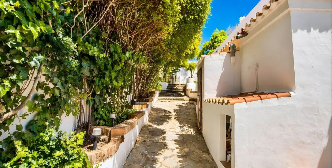 Sale of finca - cortijo in Manilva 43