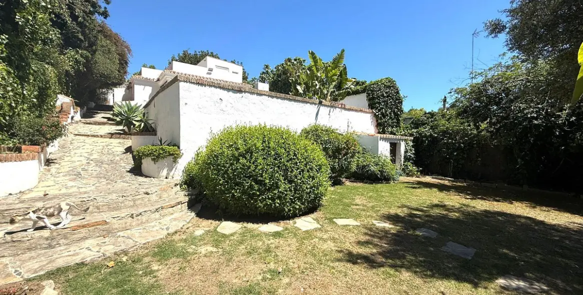 Sale of finca - cortijo in Manilva 48