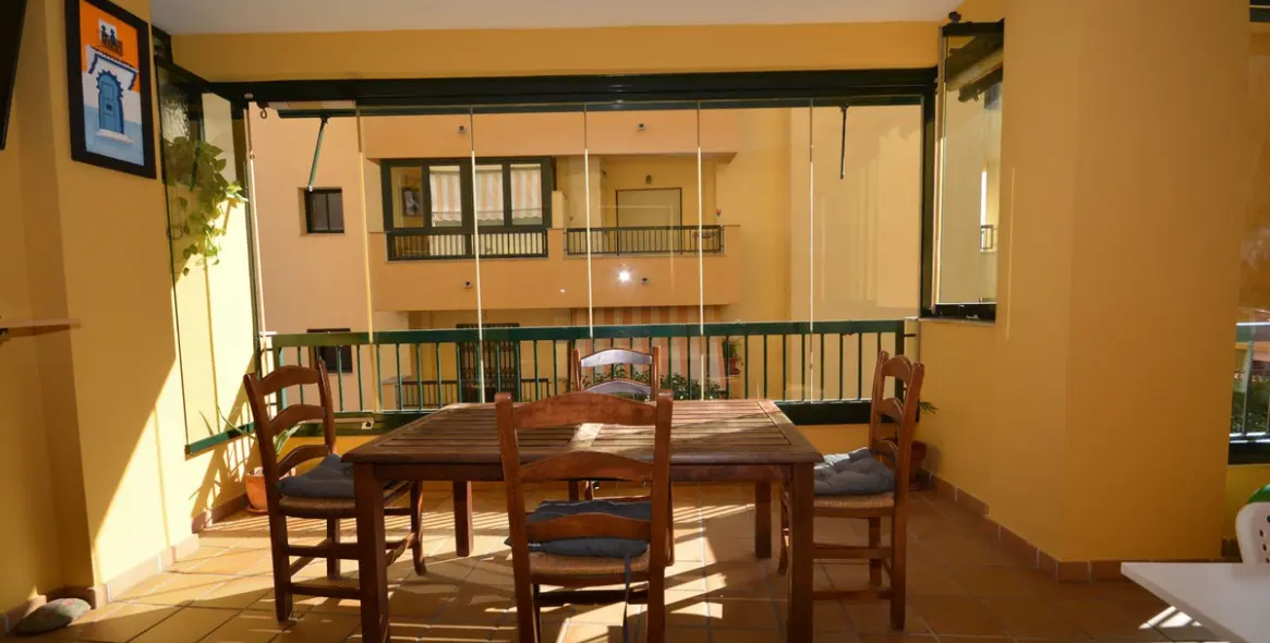 Sale of middle floor apartment in San Pedro de Alcántara 5