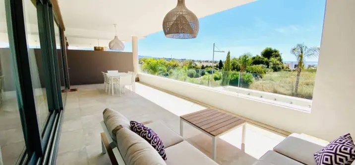 Sale of ground floor apartment in New Golden Mile 0