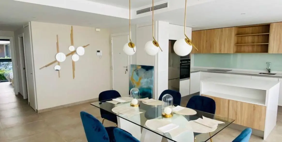 Sale of ground floor apartment in New Golden Mile 6