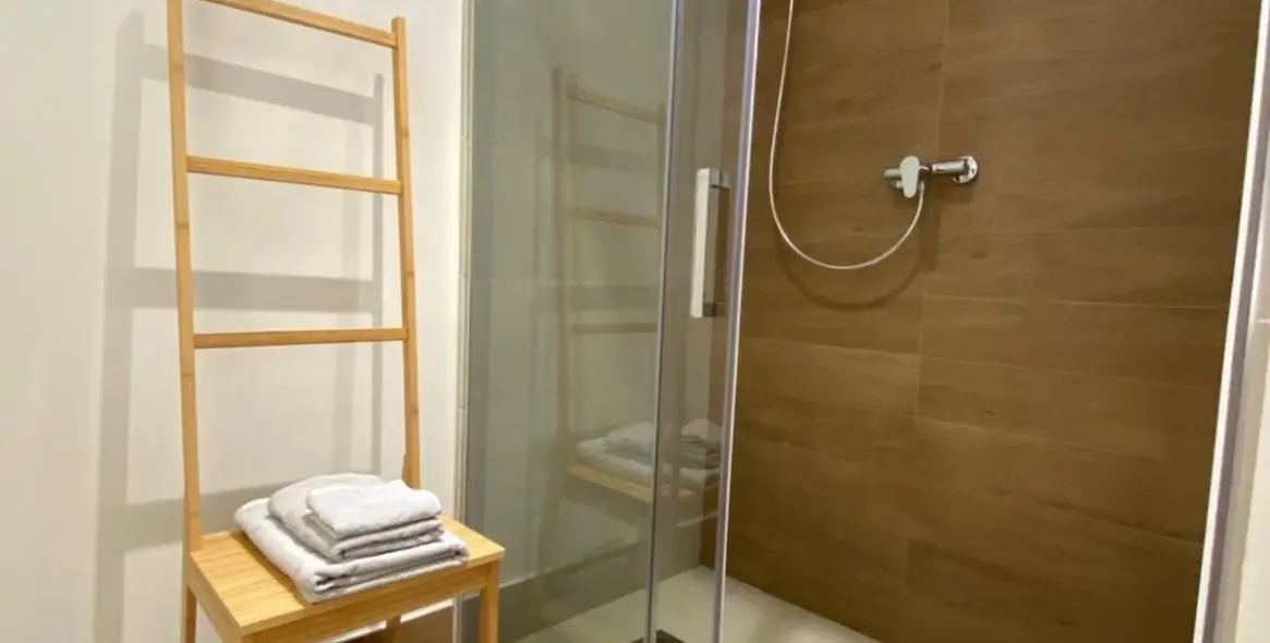 Sale of ground floor apartment in New Golden Mile 17