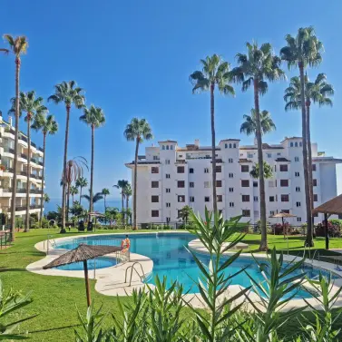 Sale of ground floor apartment in Calahonda