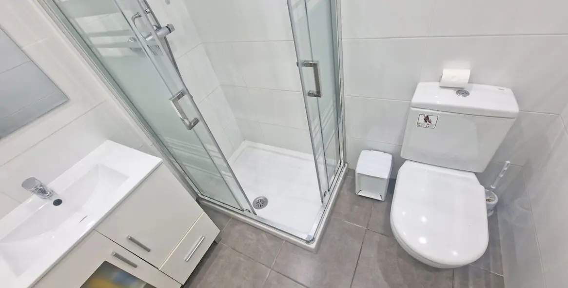 Sale of ground floor apartment in Calahonda 27