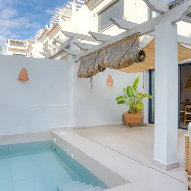 Sale of townhouse in Estepona