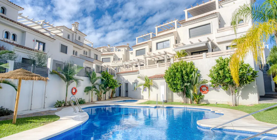 Sale of townhouse in Estepona 7