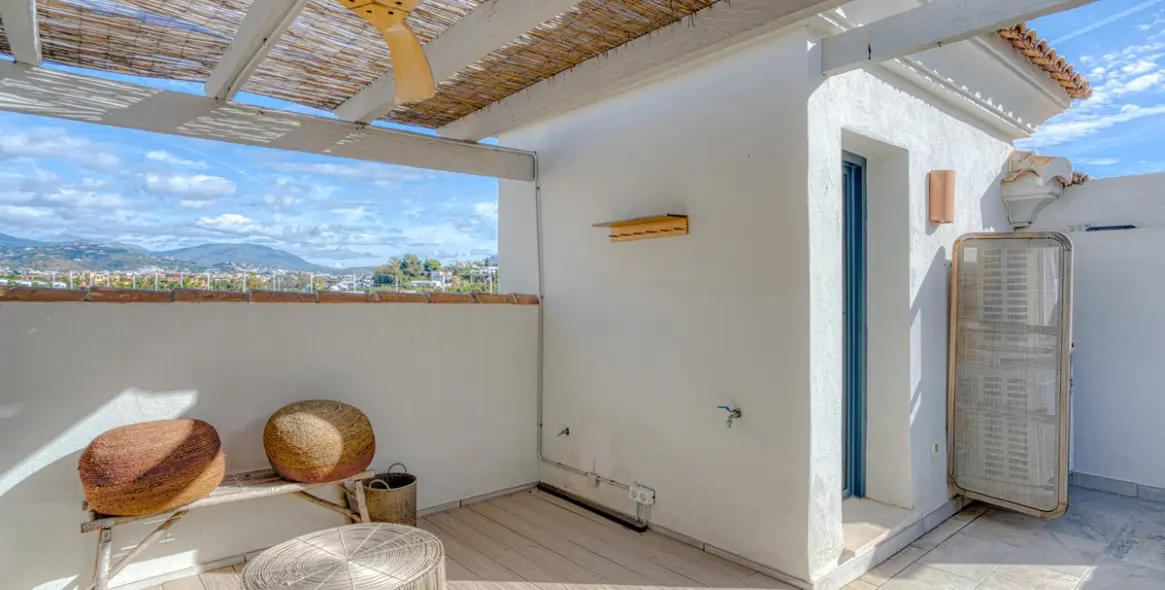 Sale of townhouse in Estepona 21
