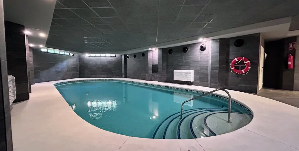 Продажа апартаментов на среднем этаже в Puerto Banús 19