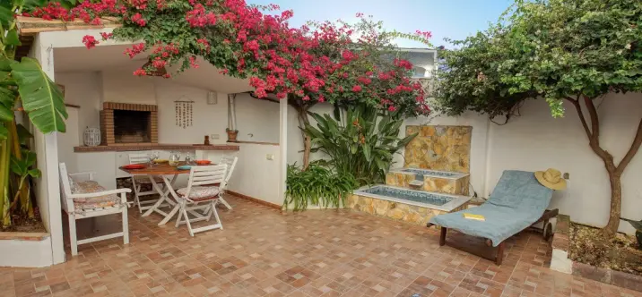 Продажа таунхауса в Estepona 1