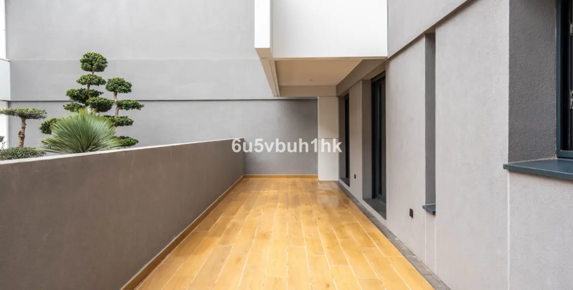 Sale of middle floor apartment in Fuengirola 20