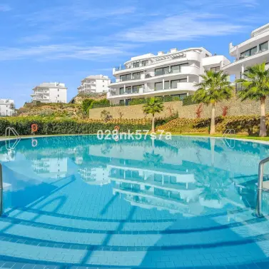 Venta de apartamento en planta media en Fuengirola