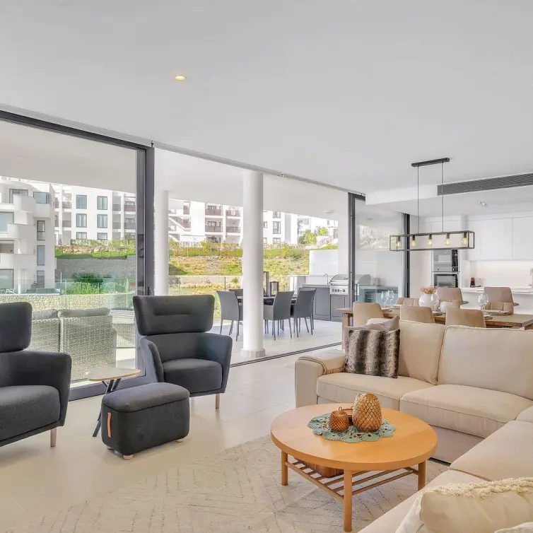Venta de apartamento en planta media en Fuengirola
