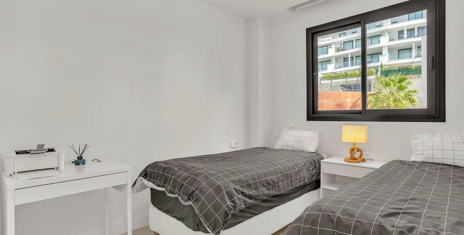 Venta de apartamento en planta media en Fuengirola 21