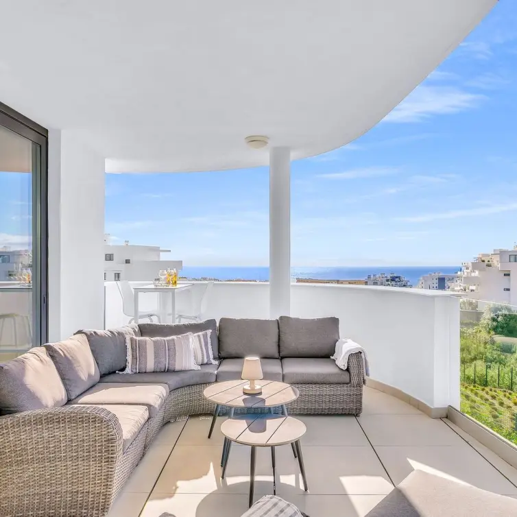 Venta de apartamento en planta media en Fuengirola