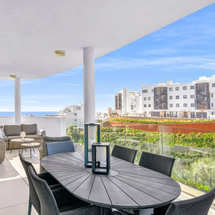 Venta de apartamento en planta media en Fuengirola