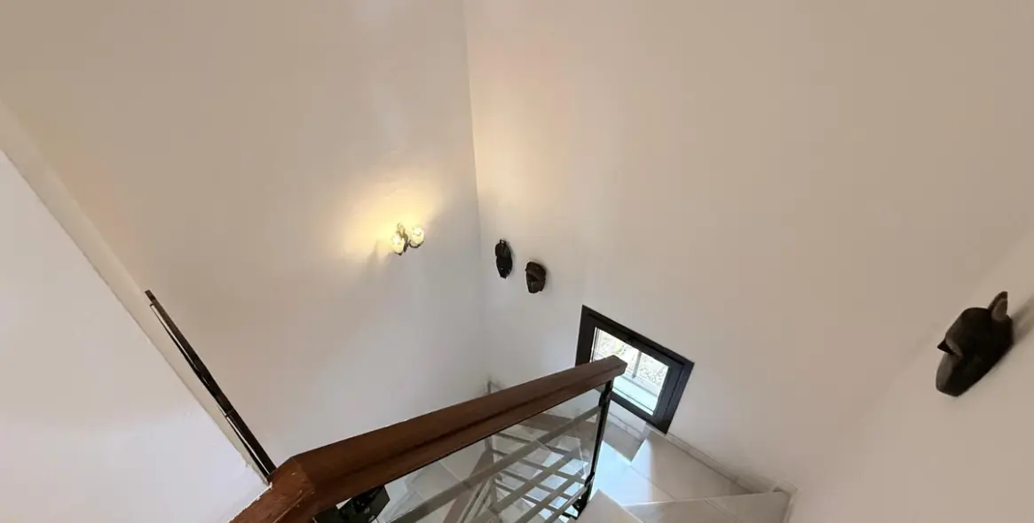 Sale of penthouse duplex in Hacienda del Sol 24