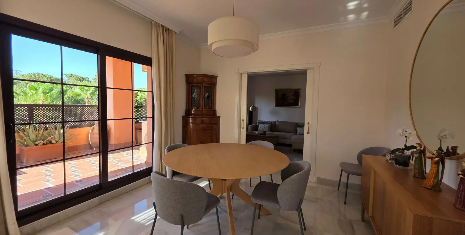 Продажа двухуровневого пентхауса в Hacienda del Sol 9