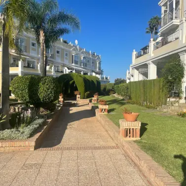 Продажа двухуровневого пентхауса в Nueva Andalucía