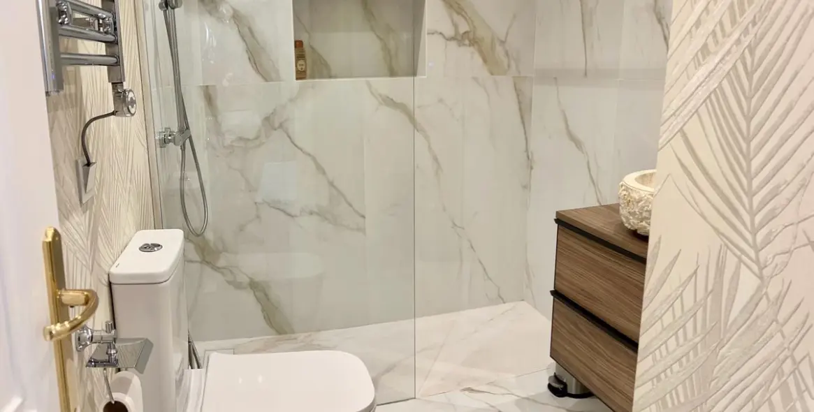 Sale of penthouse duplex in Nueva Andalucía 24