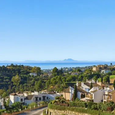 Продажа апартаментов на среднем этаже в Benahavís