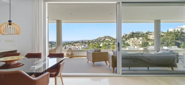 Продажа апартаментов на среднем этаже в Benahavís 2