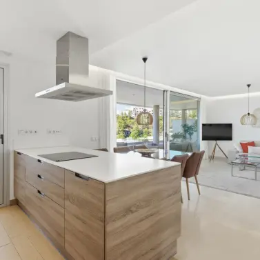 Продажа апартаментов на среднем этаже в Benahavís