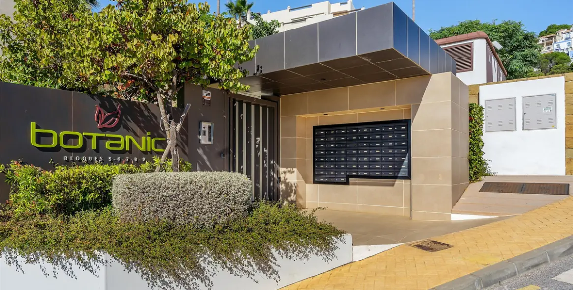 Продажа апартаментов на среднем этаже в Benahavís 27