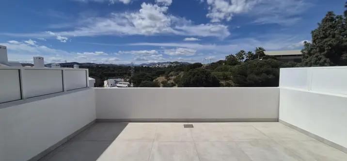 Продажа  отдельно стоящей виллы в La Cala de Mijas 1