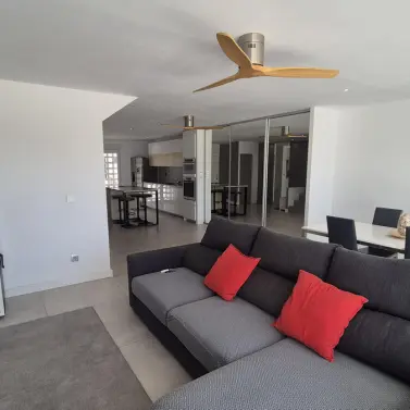 Продажа  отдельно стоящей виллы в La Cala de Mijas