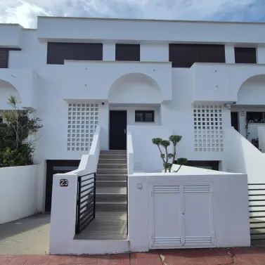 Продажа  отдельно стоящей виллы в La Cala de Mijas