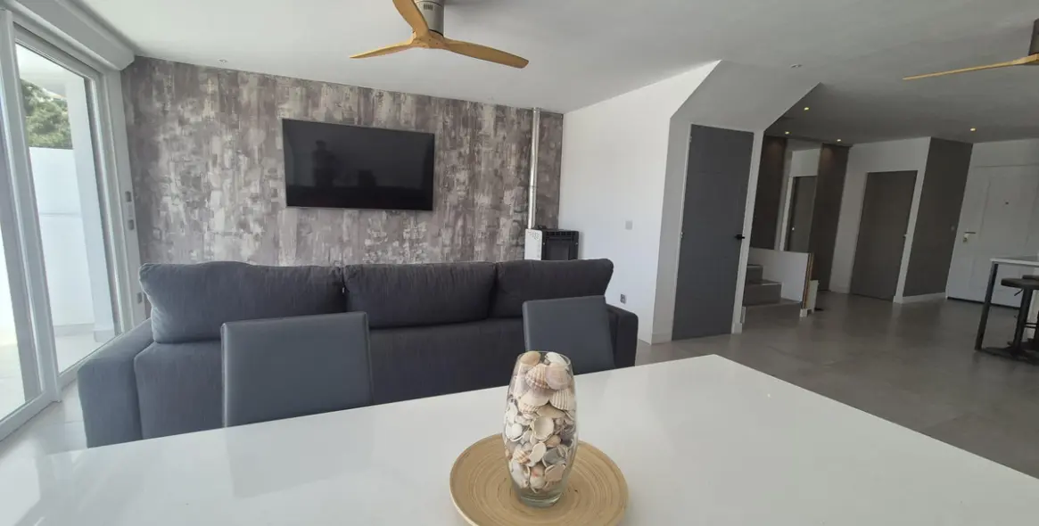 Sale of detached villa in La Cala de Mijas 18