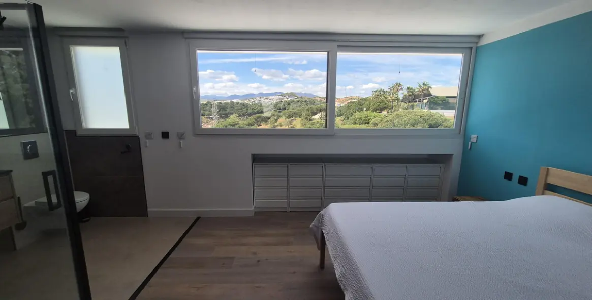 Sale of detached villa in La Cala de Mijas 25