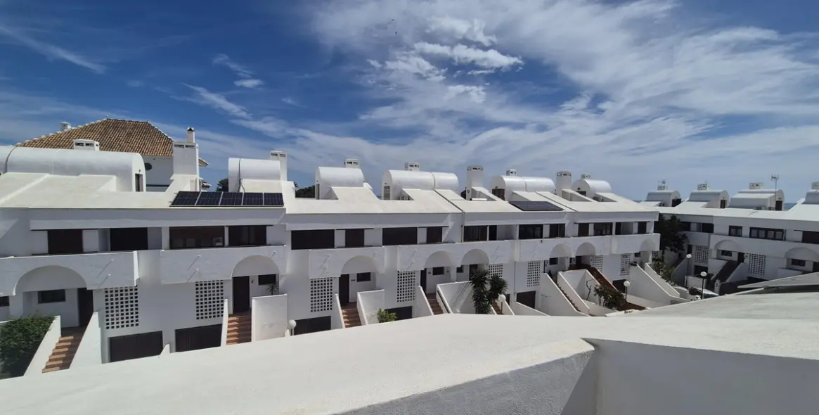 Sale of detached villa in La Cala de Mijas 43