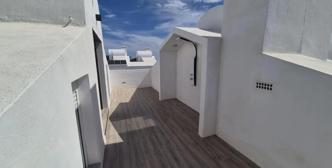 Sale of detached villa in La Cala de Mijas 48