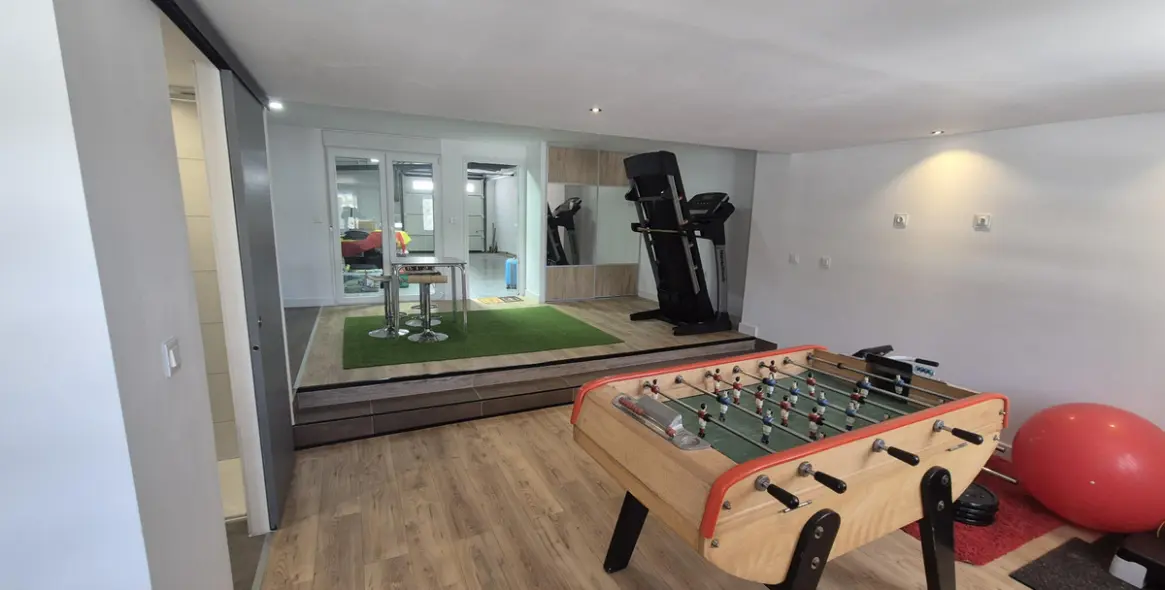 Sale of detached villa in La Cala de Mijas 64